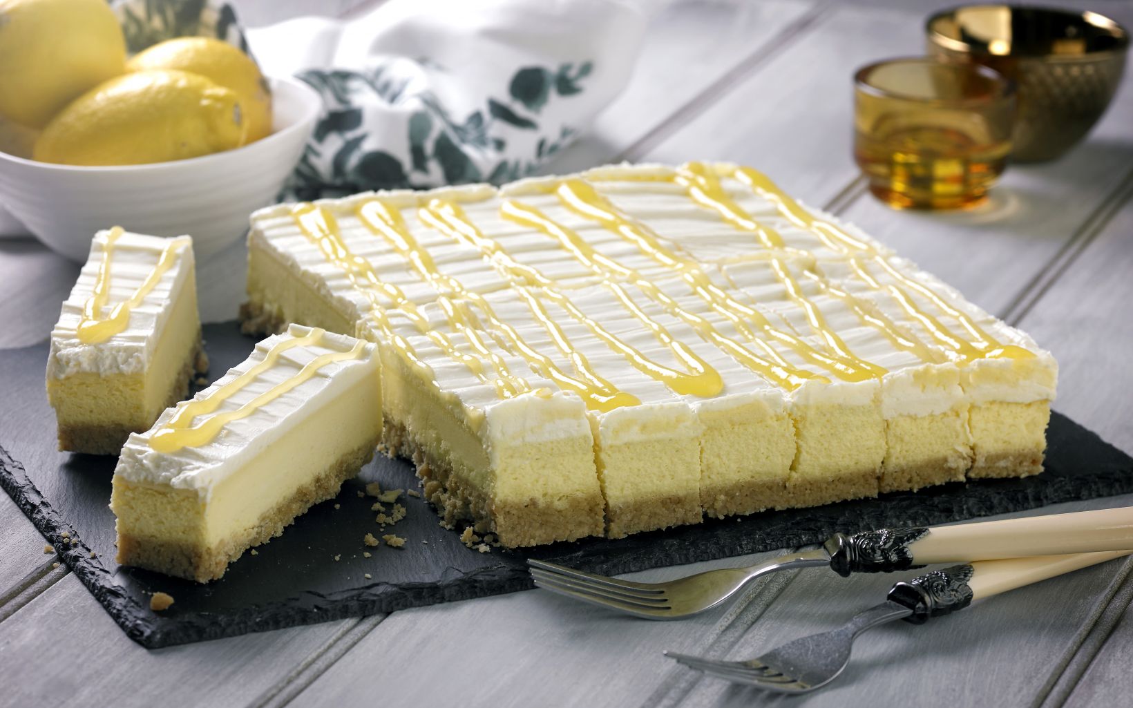 69725 Md Gluten Free Sicilian Lemon Mascarpone Cheesecake Crop 079290 Rgb