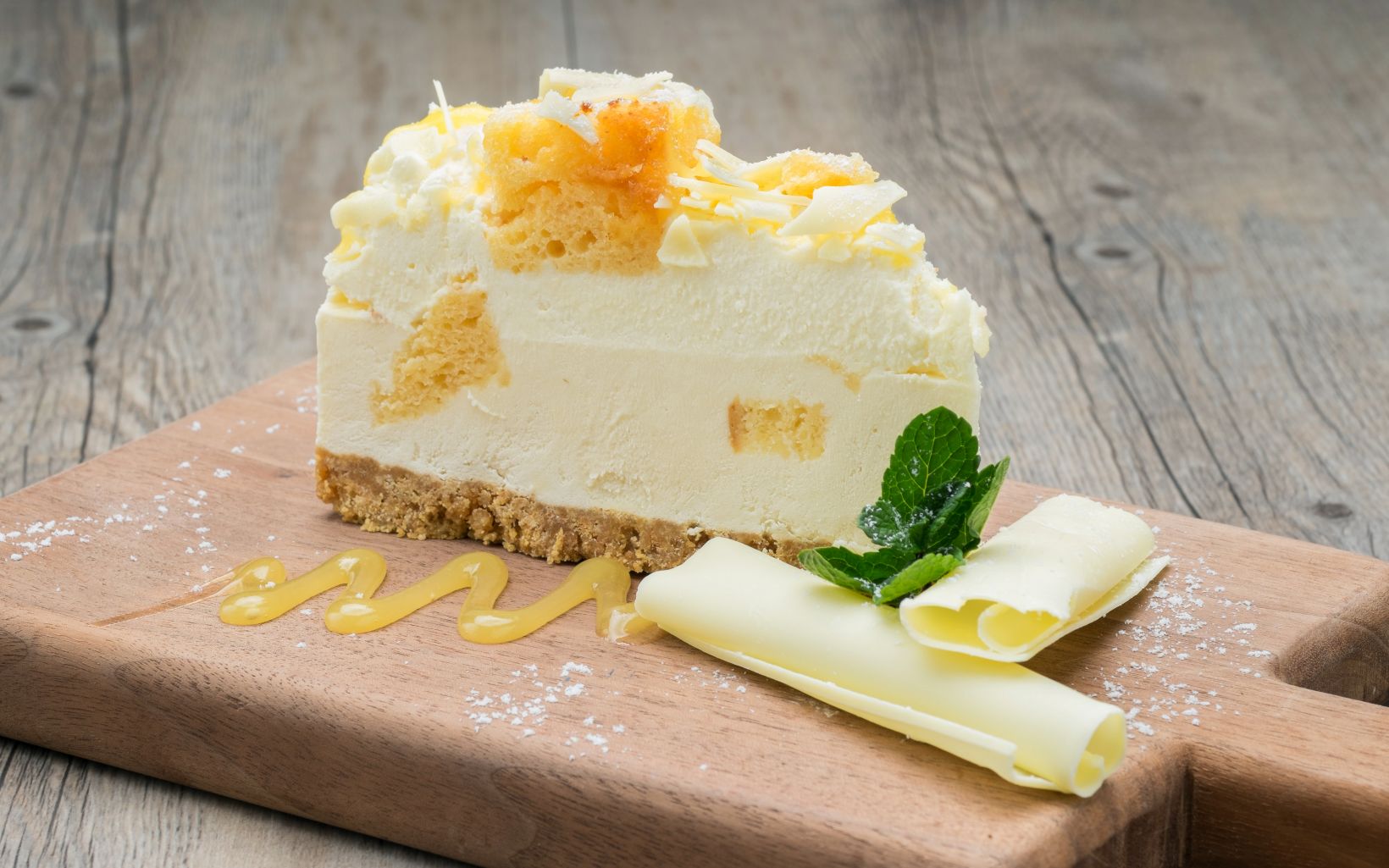 49673 Sicilian Luscious Lemon Cheesecake