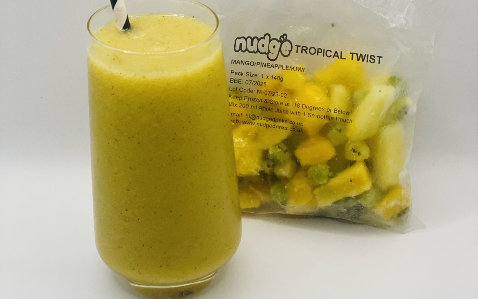 28421 Tropical Twist Smoothie Sachet Mix